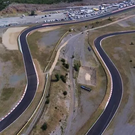 Apartman Hana U Blizini Ronilackog Kluba I Kostrenskih Plaza